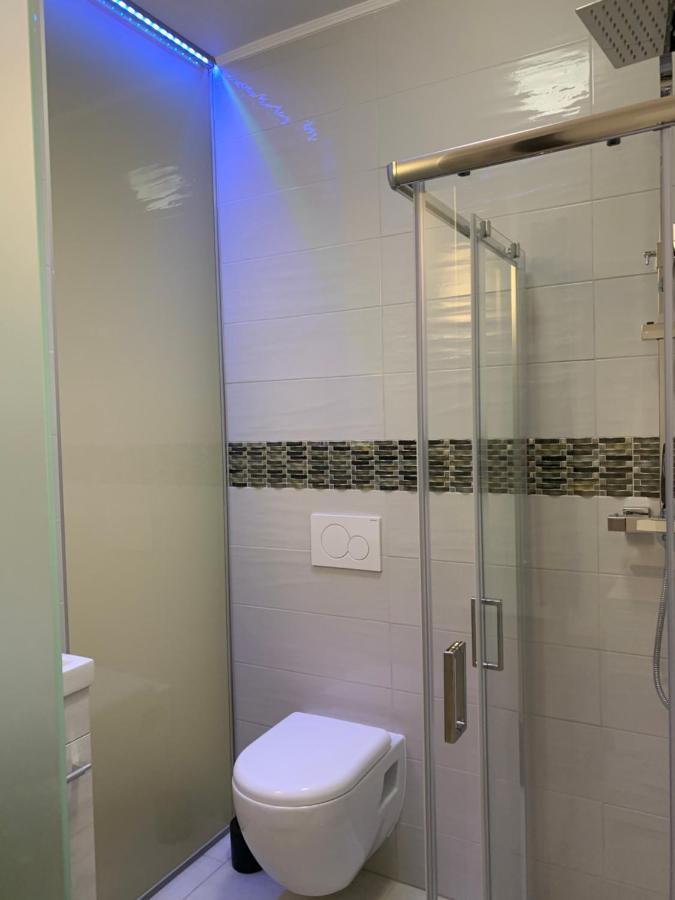 Executive Single Room With En-Suite In Guest House City Centre Люксембург Экстерьер фото
