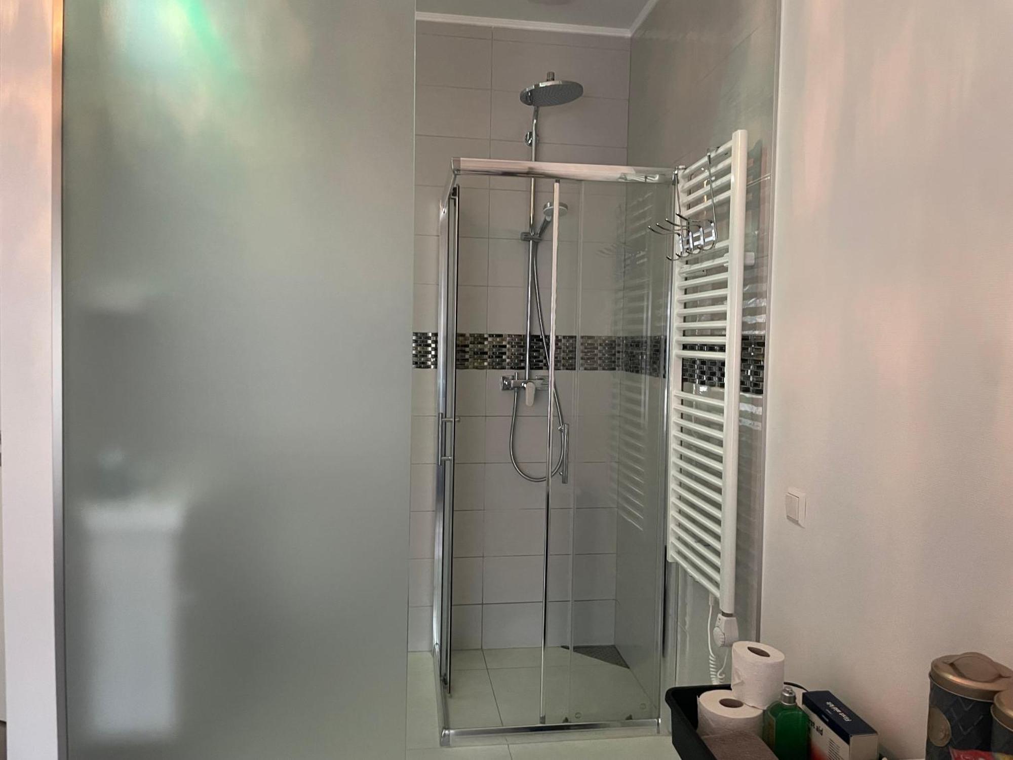 Executive Single Room With En-Suite In Guest House City Centre Люксембург Экстерьер фото